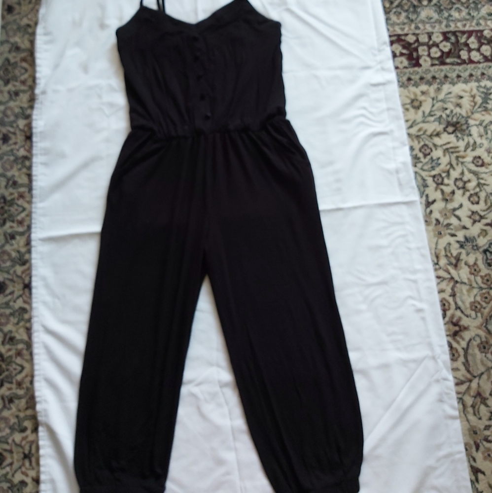 Guess Jumpsuit **PERFECT FOR SUMMER**